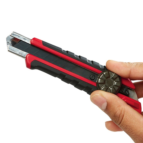 Milwaukee 18mm Snap Off Knife with Metal Lock and Precision Cut Blade